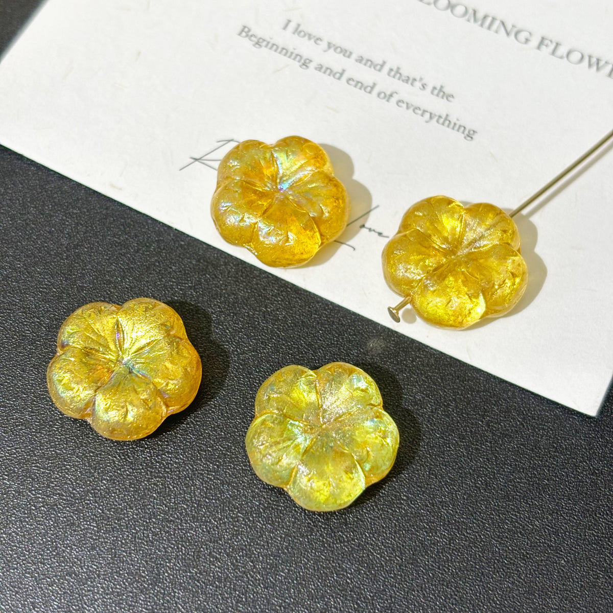 17mm Czech Glass Puffy Kapok Blossom Focal Beads for Crafting