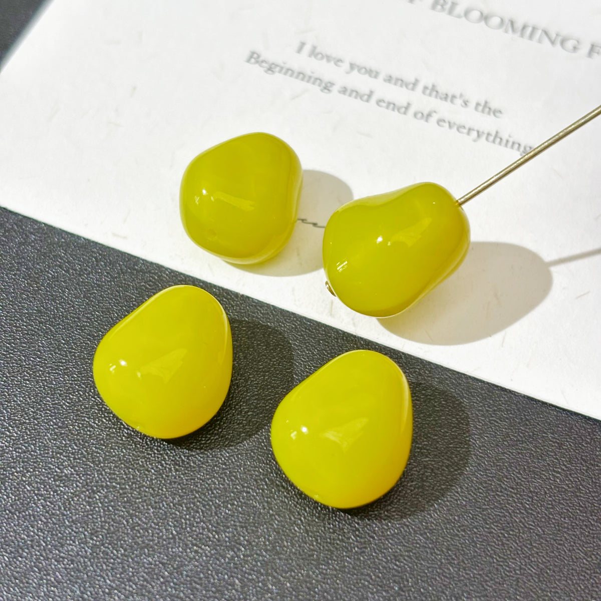 12*15mm Czech Glass Yellow Green Chubby Pear Bead