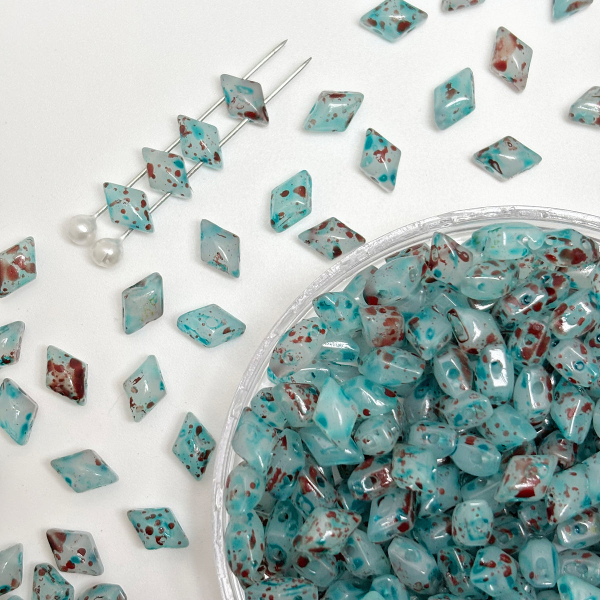 (P11) 2-hole Diamond-Duo Glass Beads For Jewelry Making