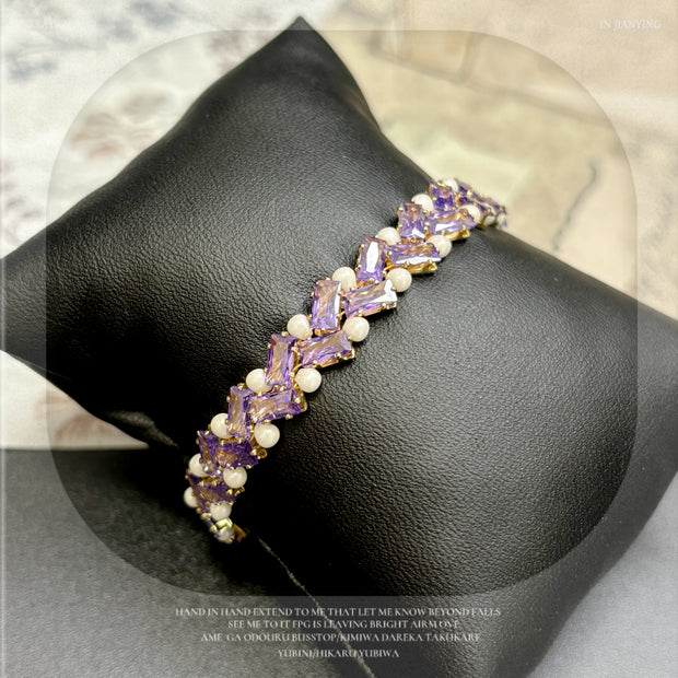 (N7）Dreamy Lilac Czech Glass Bracelet