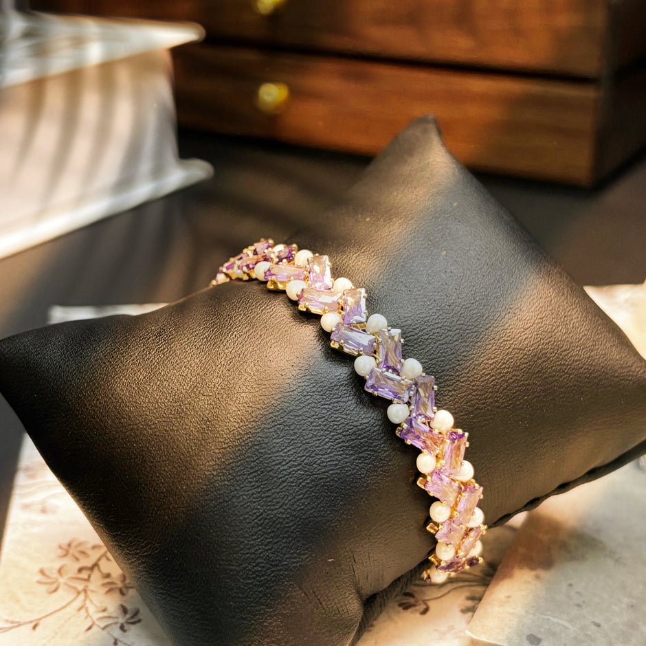 (N7）Dreamy Lilac Czech Glass Bracelet