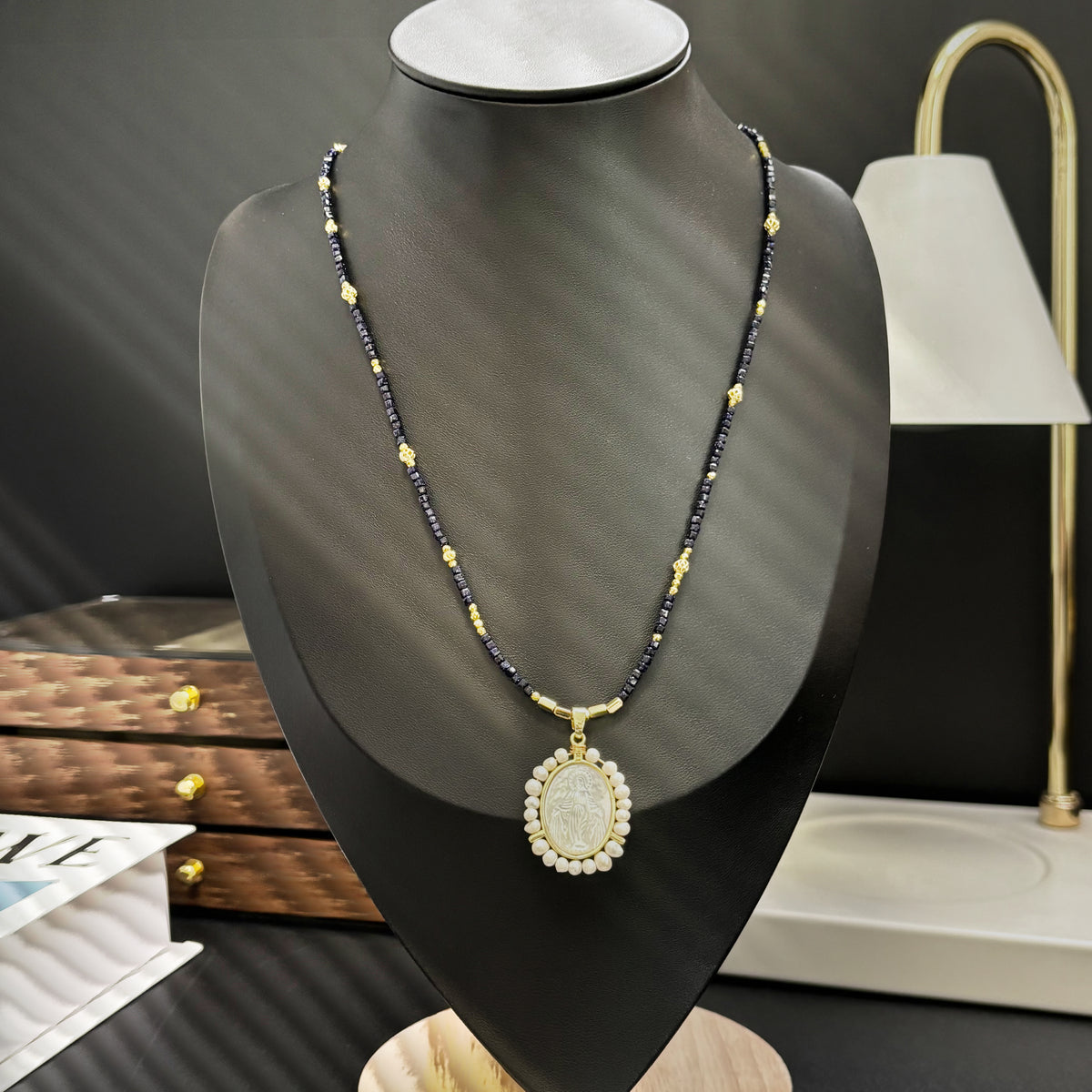 (N19) Vintage Virgin Mary Mother- Pearl Necklace Handmade