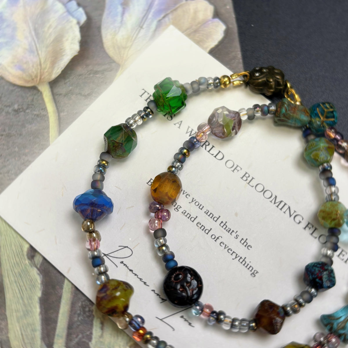 (N22) Czech Glass Magritte Flower Pendant  Necklace Handmade