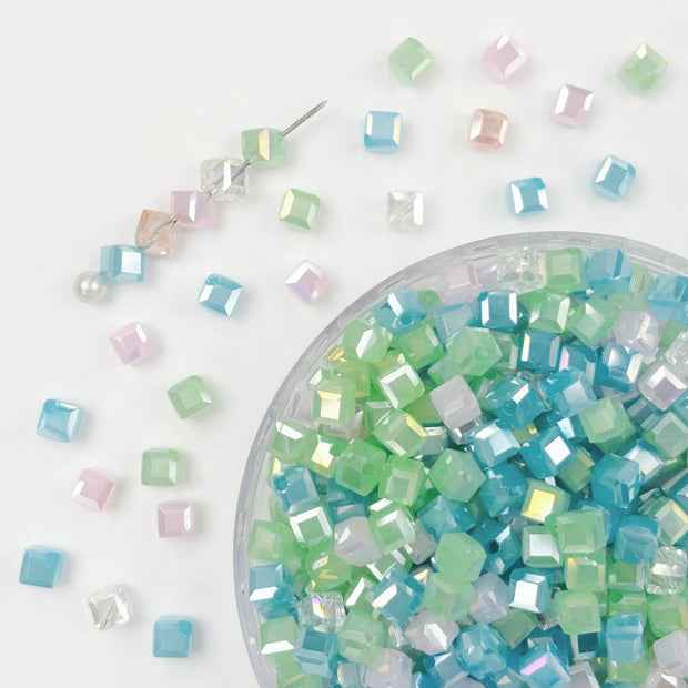(T18) 4mm Crystal Glass Square Beads, Diagonal Hole Faceted Beads for Jewelry Making DIY