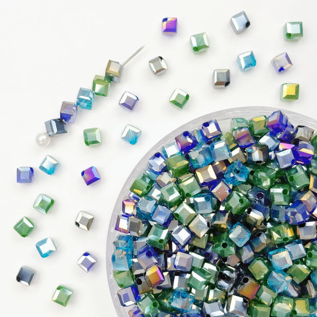 (T18) 4mm Crystal Glass Square Beads, Diagonal Hole Faceted Beads for Jewelry Making DIY
