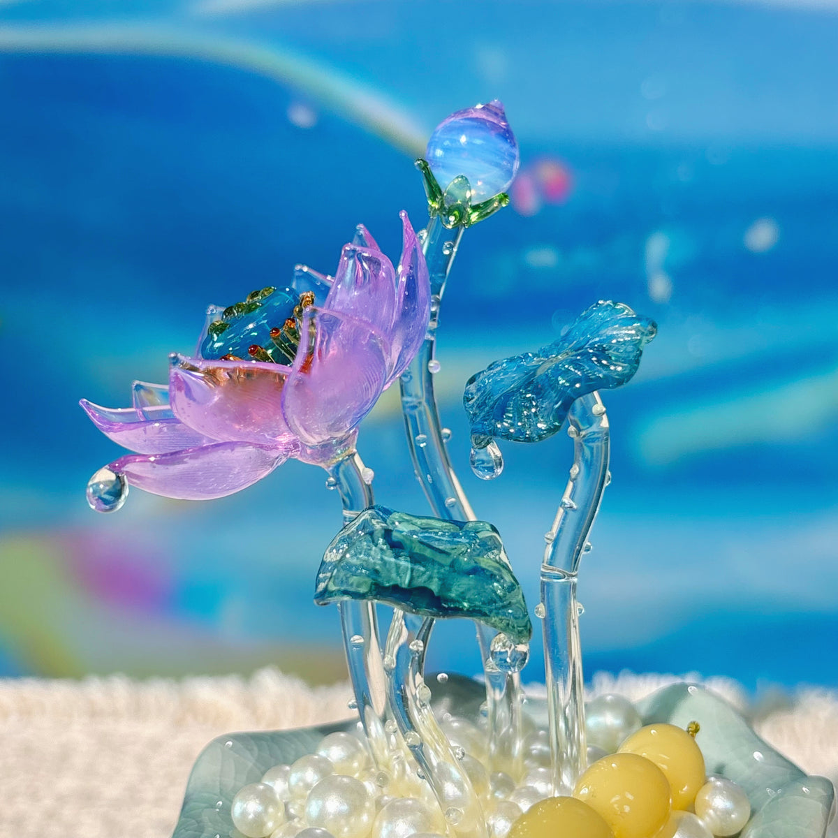 Lamp Work Of Lotus Pond Bonsai Purple Clear